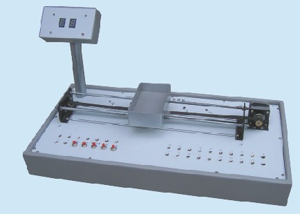 С܇�\�ӿ���ϵ�y(t��ng)��Ӗģ��